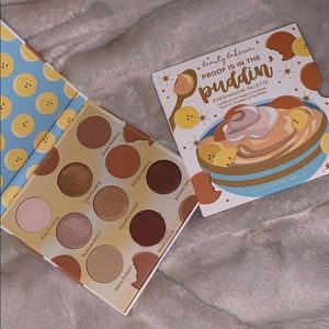 Beauty Bakerie Eyeshadow Palette